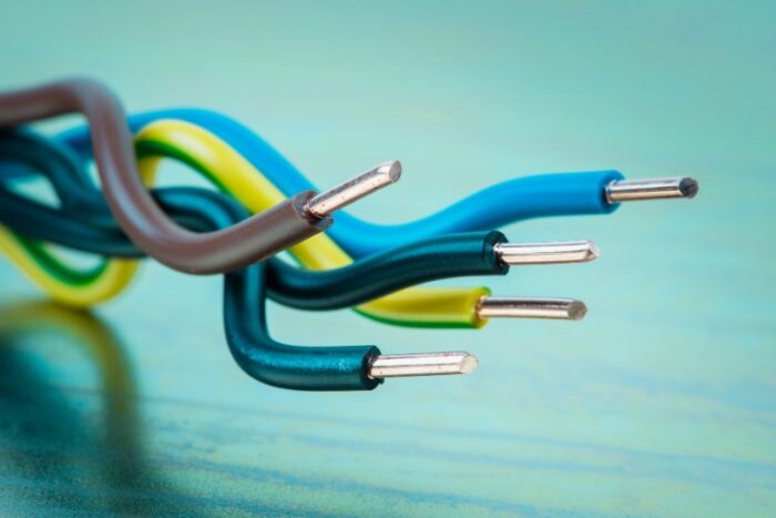 Melhores marcas de fios e cabos elétricos em 2024. fio sólido